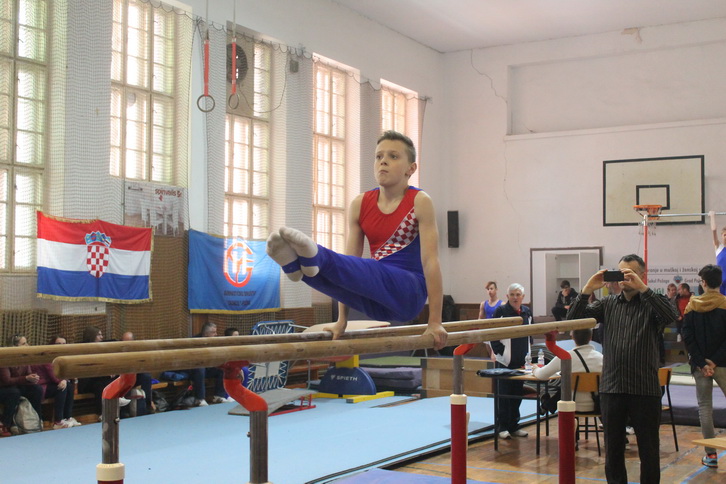Požega.eu | GIMNASTIČKA NATJECANJA 54.KUP-a SLAVONIJE I BARANJE: Požeški „Sokol“ ukupni prvak među gimnastičarima cijele regije