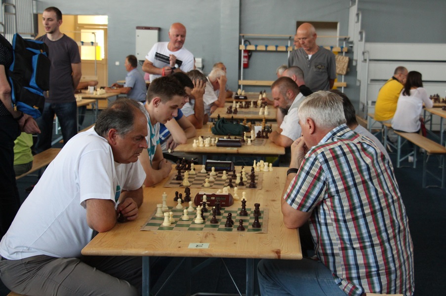 Požega.eu | 6. šahovski turnir „Čaglin 2017.“ uz simultanku s kadetima