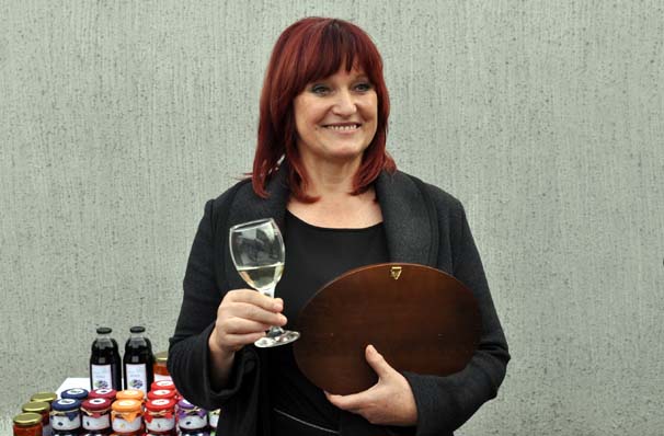 Požega.eu | Kutjevačka vinarka Zorica Tandara ugostila više od 200 prijatelja i poslovnih partnera na proslavi Martinja /FOTOGALERIJA/