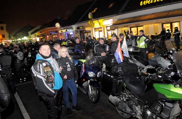 Požega.eu | Više od 300 motociklista kroz Požegu u karavani za Vukovar /FOTOGALERIJA/