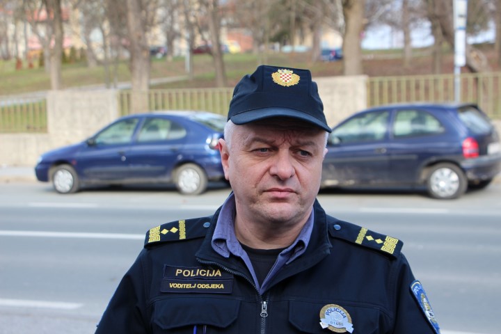 Požega.eu | Gradonačelnik Puljašić s policijom u akciji na savjesne vozače /FOTO/