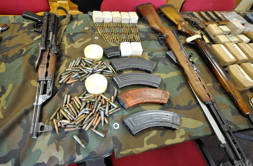 Požega.eu | Zbog pronalaska veće količine streljiva, pištolja, duhana i marihuane kaznena prijava 30-godišnjem Kaptolčanu