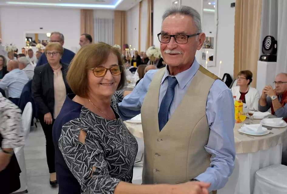 LIČKA VEČER 2025.: Ličani dijele zavičajnost  sa ljudima oko sebe