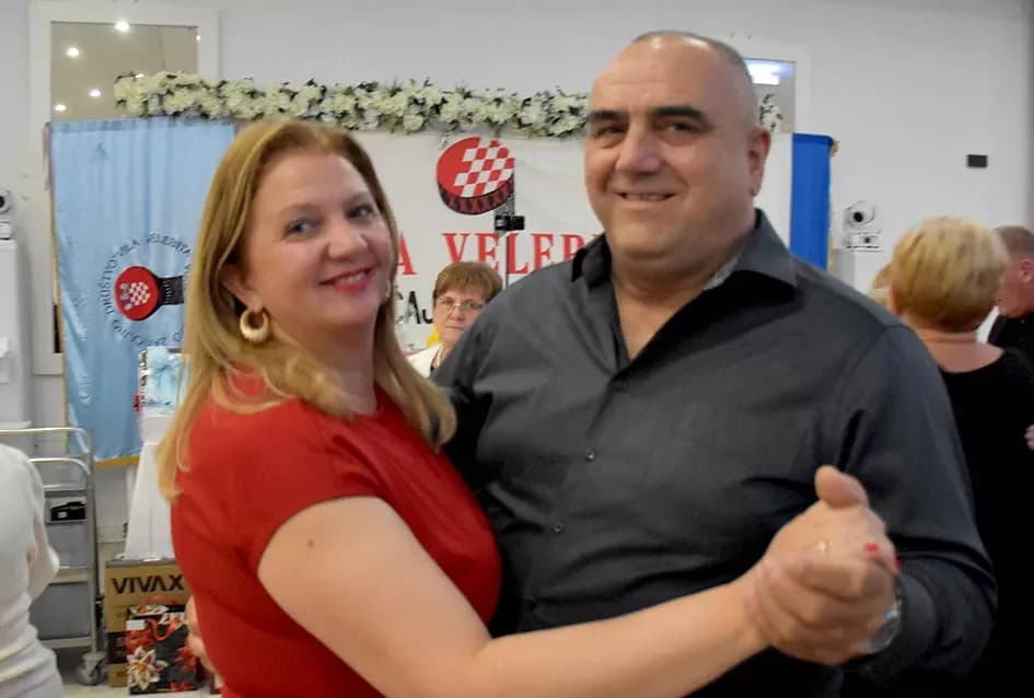 LIČKA VEČER 2025.: Ličani dijele zavičajnost  sa ljudima oko sebe
