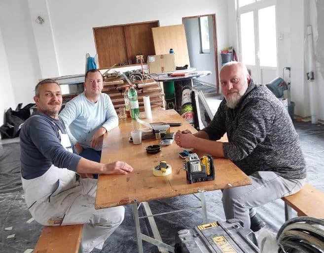 Radovi na uređenju unutrašnjosti domskog objekta pleterničke Udruge za sport i rekreaciju „Grbavica“