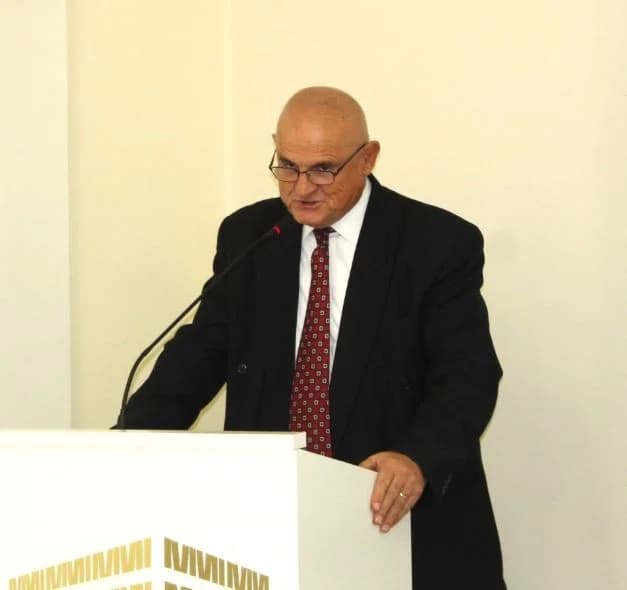 U pleterničkoj Knjižnici i čitaonici otvorena izložba slika Mladena Mitara i održane dvije kazališne predstave