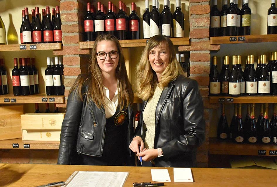 PROSLAVLJENO MARTINJE U VINOGRADARSTVU I PODRUMARSTVU KRAUTHAKER IZ KUTJEVA: Obveze kuma preuzeo Stjepan Slišković