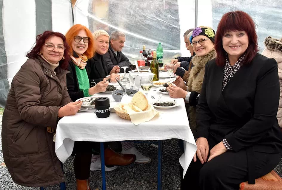 Martinje kod Zorice Tandare: Tradicija, pjesma i juneći gulaš umjesto svinjetine