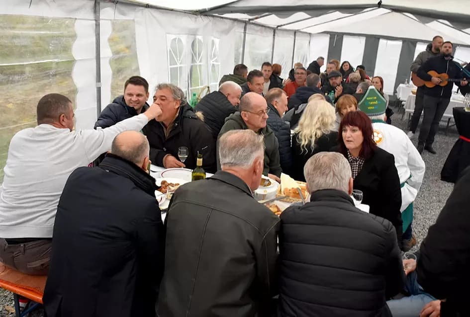 Martinje kod Zorice Tandare: Tradicija, pjesma i juneći gulaš umjesto svinjetine
