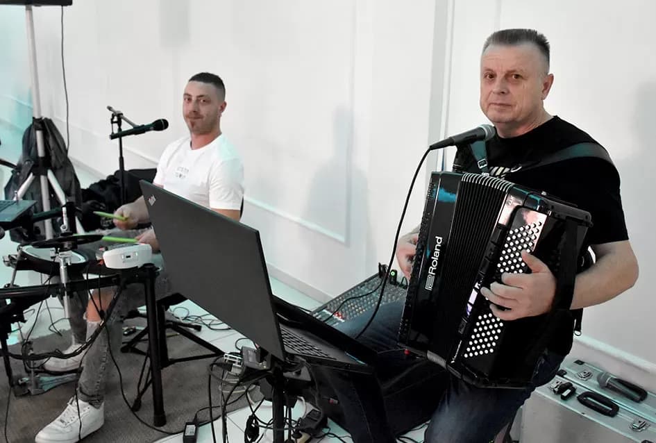 Više od stotinu uzvanika na mjesečnoj zabavi Marice Budimski Mace, plesalo se do iza ponoći