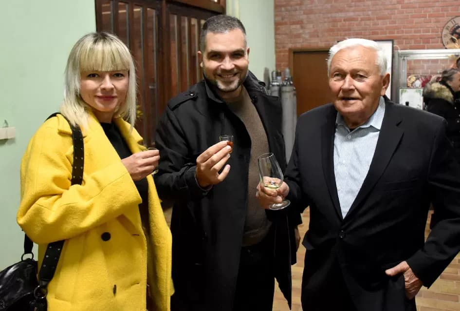 Krštena mlada graševina, kušana rijetka arhivska vina stara preko 30 godina