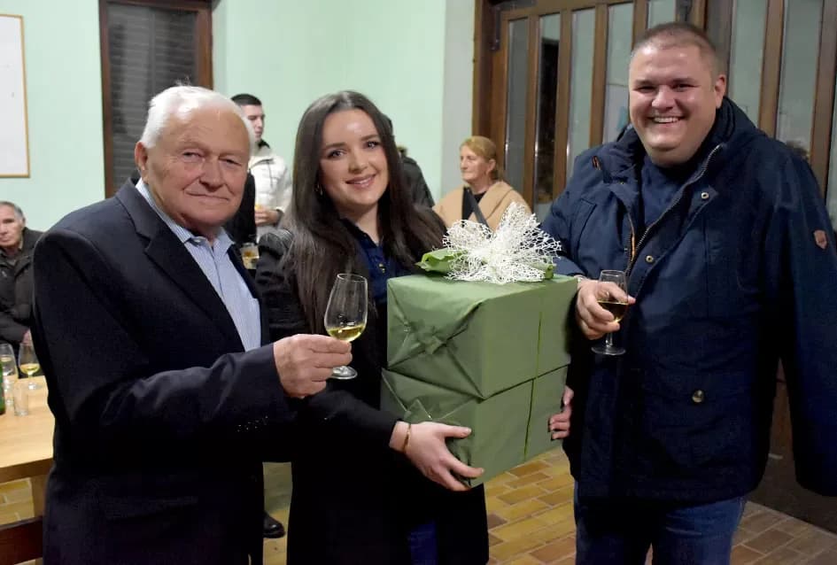 Krštena mlada graševina, kušana rijetka arhivska vina stara preko 30 godina