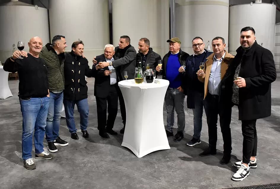 Krštena mlada graševina, kušana rijetka arhivska vina stara preko 30 godina