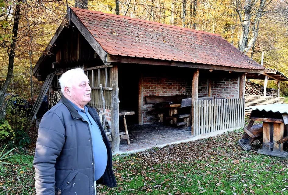 Jezero Sovinjak životno djelo Marice i Slavka Marinovića čeka novog vlasnika: Raj za ribiče i izletnike na korak do Požege