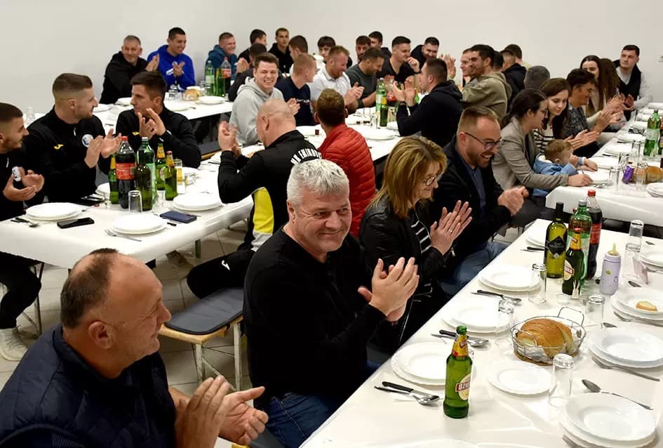 Nogometaši ramanovačkog Slavonca pobjednici turnira u čast sumještaninu