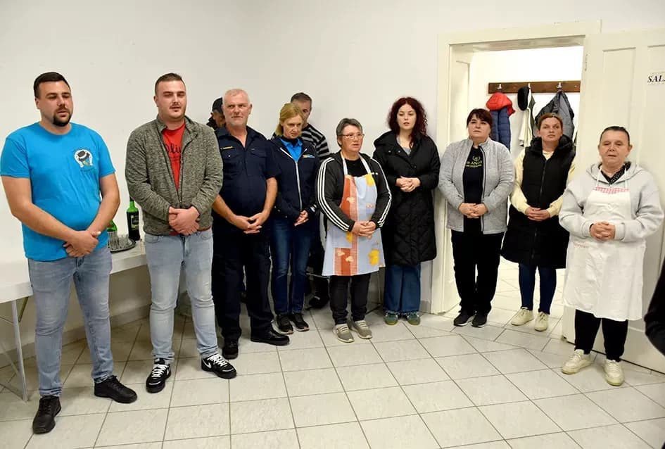Nogometaši ramanovačkog Slavonca pobjednici turnira u čast sumještaninu
