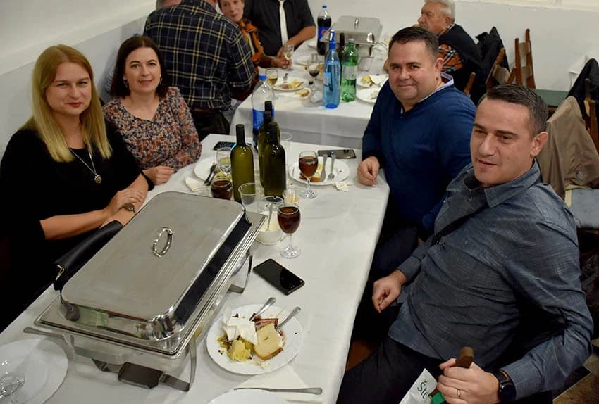 Obveze vinskog kuma preuzeo Ivica Ajanović, tajnik Udruge (FOTO)
