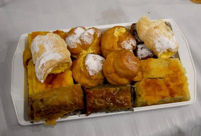 Obveze vinskog kuma preuzeo Ivica Ajanović, tajnik Udruge (FOTO)