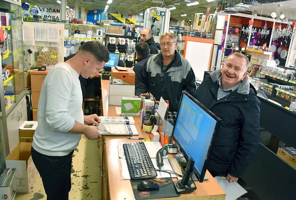 ʼAllesʼ proslavio rođendan preuređenjem prodajnog centra