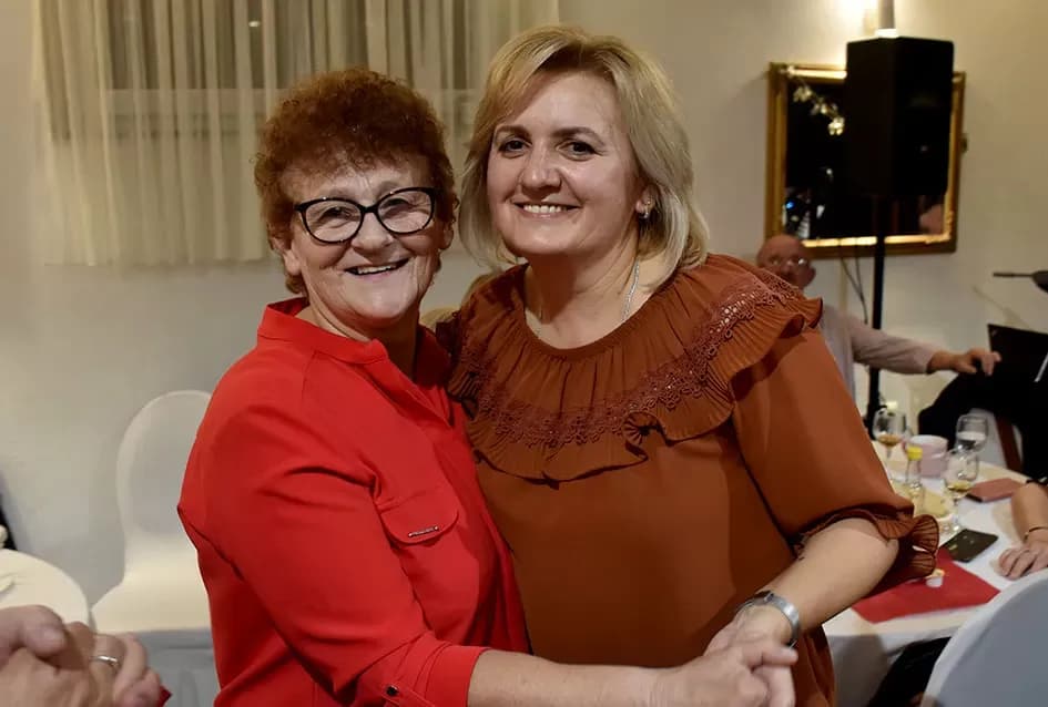 Plesali do zore u dupkom punoj dvorani Luki uz grupu Gold