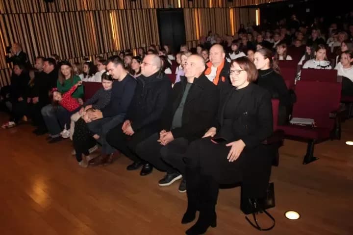 Glazbena svečanost u Pleternici: Župni zborovi oduševili publiku