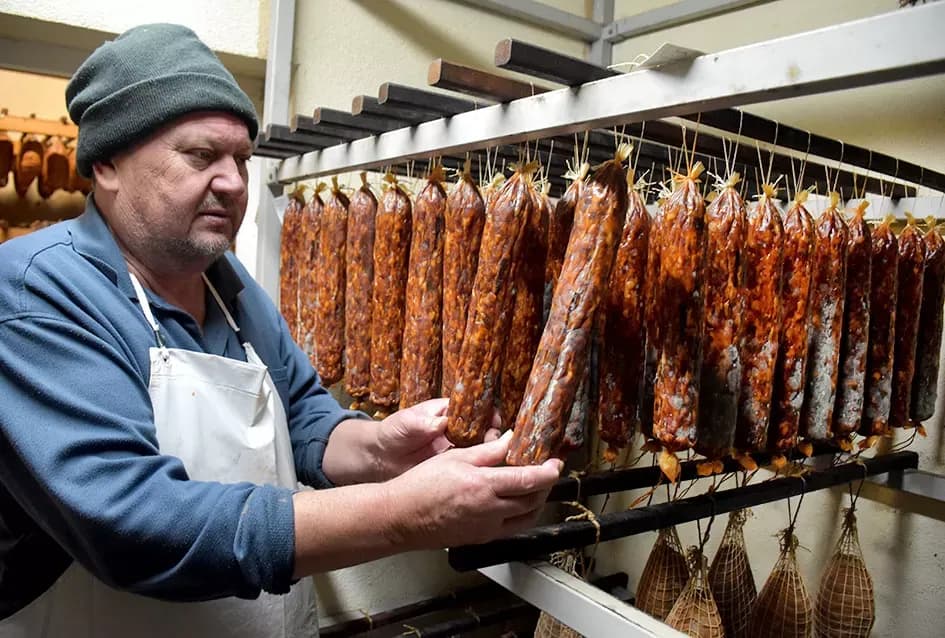 Kulenova seka Hruška za Božić, a vrhunski kulen za Uskrs, tradicija koja živi