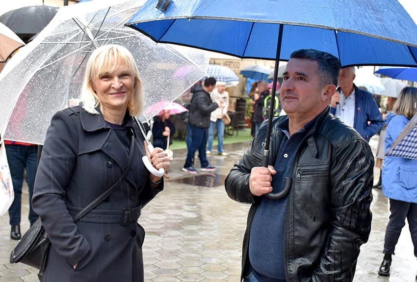 Mirisi kestena i zvuci tamburice privukli Požežane i njihove goste na tradicionalnu manifestaciju Okuse jeseni