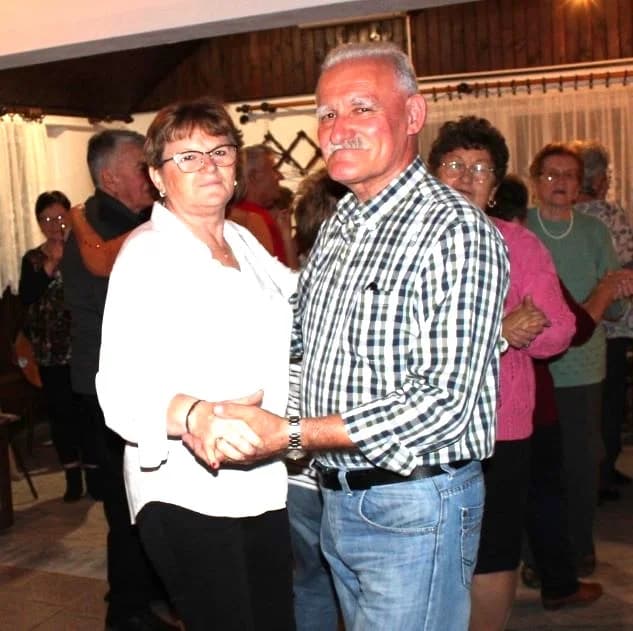 Pjesmom i plesom proslavili Martinje