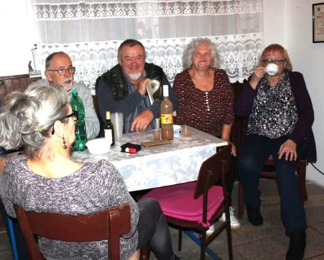 Pjesmom i plesom proslavili Martinje