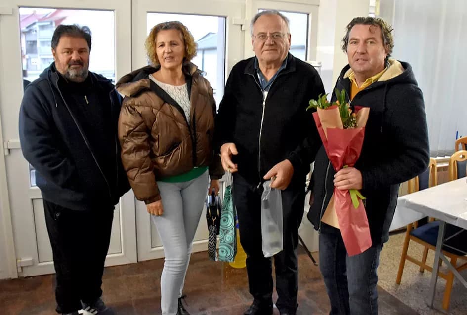 Veselo Martinje kod Anke i Branka Šutala: Bauer krstio mošt, Hodak novi kum