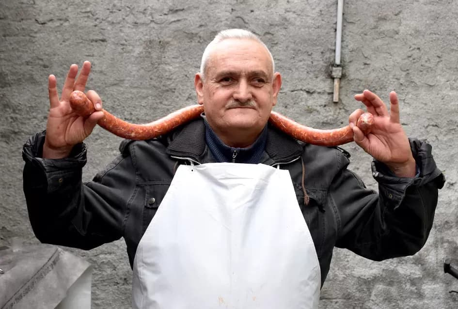 Bosanska duša i slavonska tradicija: Kolinje u Požegi spojilo prognanike i starosjedioce u proslavi zajedništva