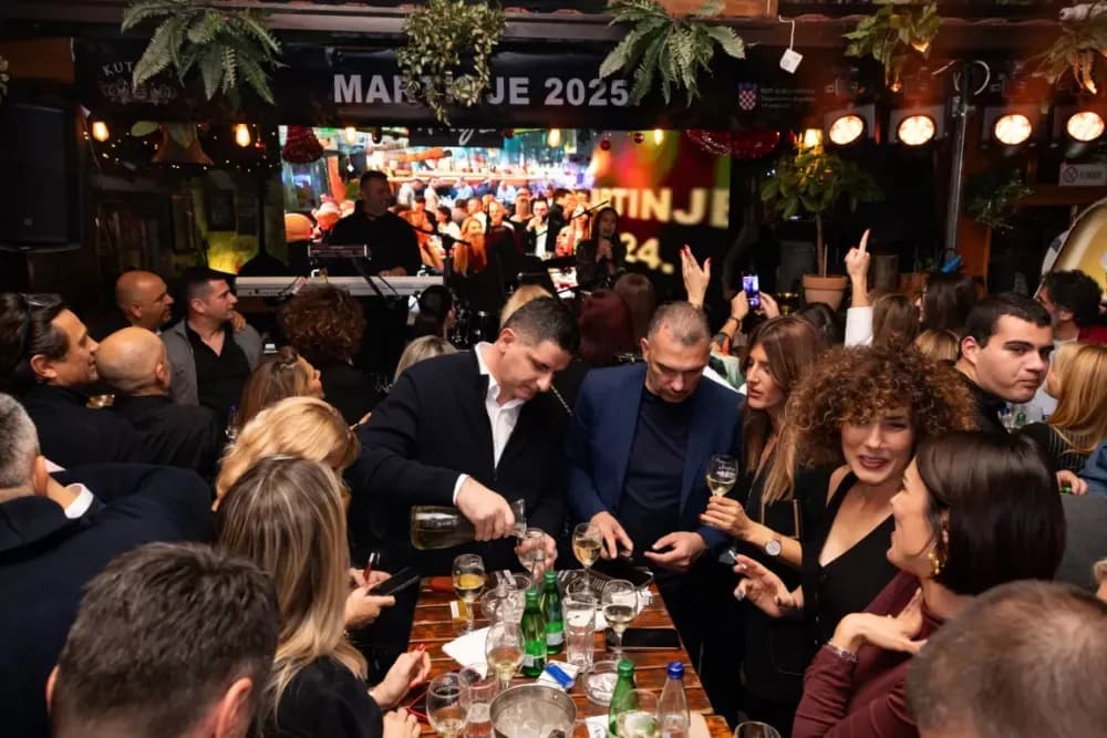 Kutjevačka tradicija osvojila Podgoricu: Martinje privuklo više od 500 gostiju