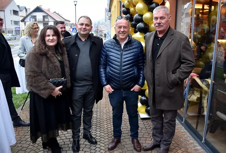 Otvoren požeški restoran Mama Mia La Pasta – novi projekt obitelj Drežnjak