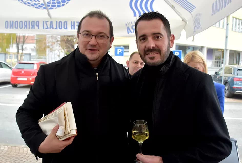Otvoren požeški restoran Mama Mia La Pasta – novi projekt obitelj Drežnjak