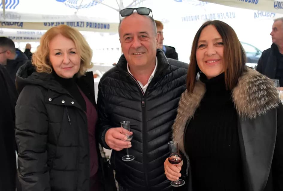 Otvoren požeški restoran Mama Mia La Pasta – novi projekt obitelj Drežnjak