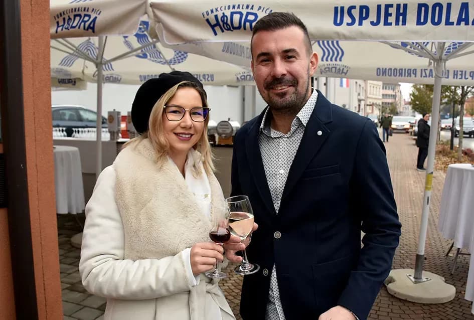 Otvoren požeški restoran Mama Mia La Pasta – novi projekt obitelj Drežnjak
