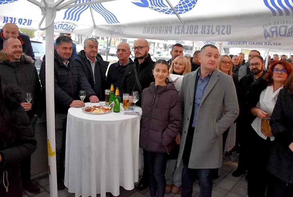 Otvoren požeški restoran Mama Mia La Pasta – novi projekt obitelj Drežnjak