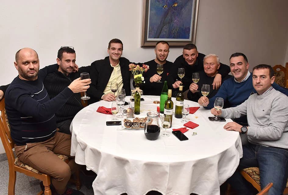 Ovogodišnji vinski kum Petar Mirković, Enjingijev poslovni partner