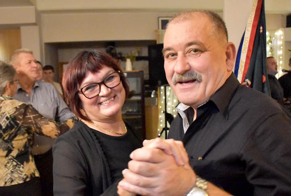 Supruge vinara došle na svoje, ples do jutra