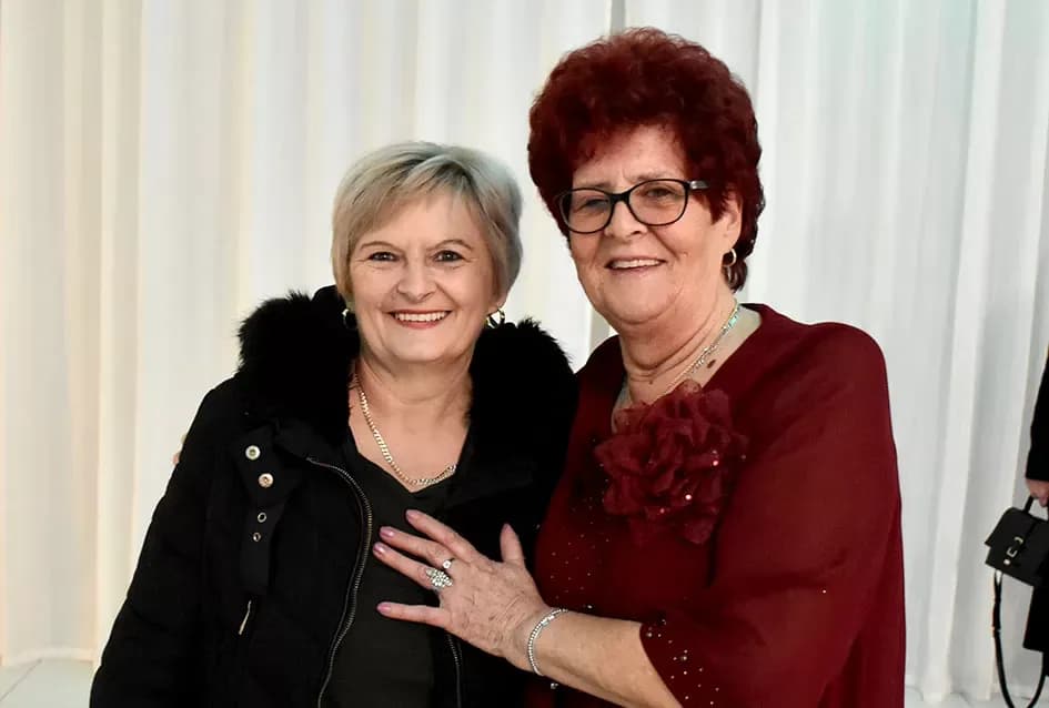 Plesna zabava u Gloriji unijela blagdanski duh u Požegu