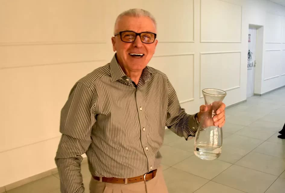 Plesna zabava u Gloriji unijela blagdanski duh u Požegu