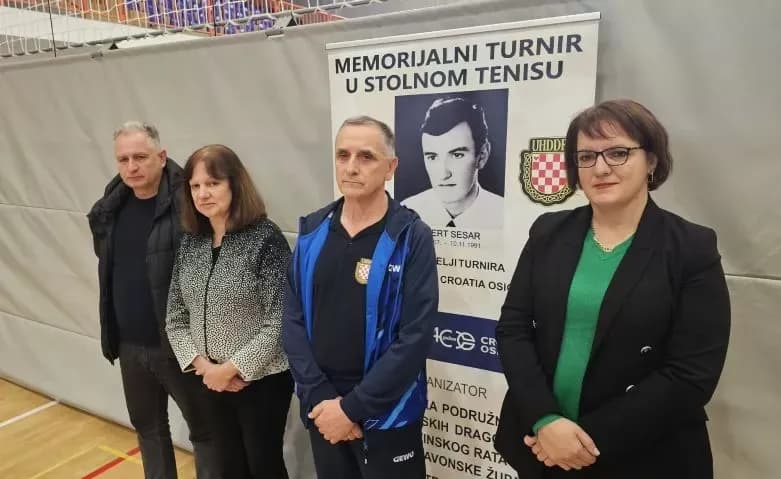 MEMORIJALNI STOLNOTENISKI TURNIR „ROBERT SESAR“: Ovogodišnji pobjednik ekipa „Halo 92“ iz Vinkovaca