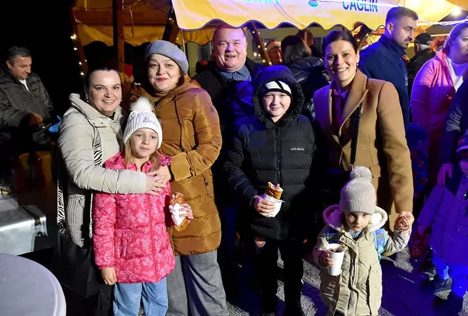 Advent u Ljeskovici: Zajedništvo, pjesma i darovi unijeli blagdansku radost u Dom za odrasle osobe