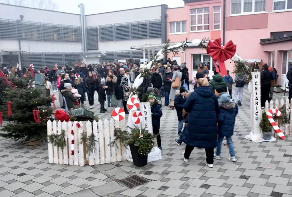 Zadrugari OŠ ʼDobriša Cesarićʼ: Od otpada do blagdanske čarolije