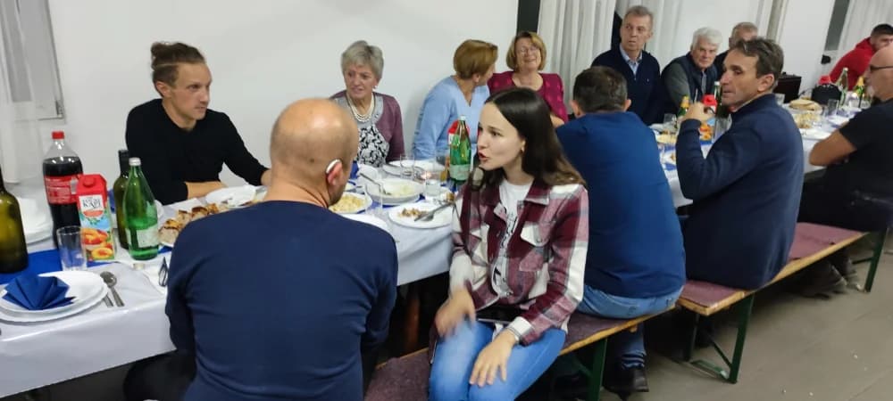 Mihaljevački svestrani sportaš Bajan sa rodbinom i prijateljima proslavio šezdeseti rođendan [FOTO]