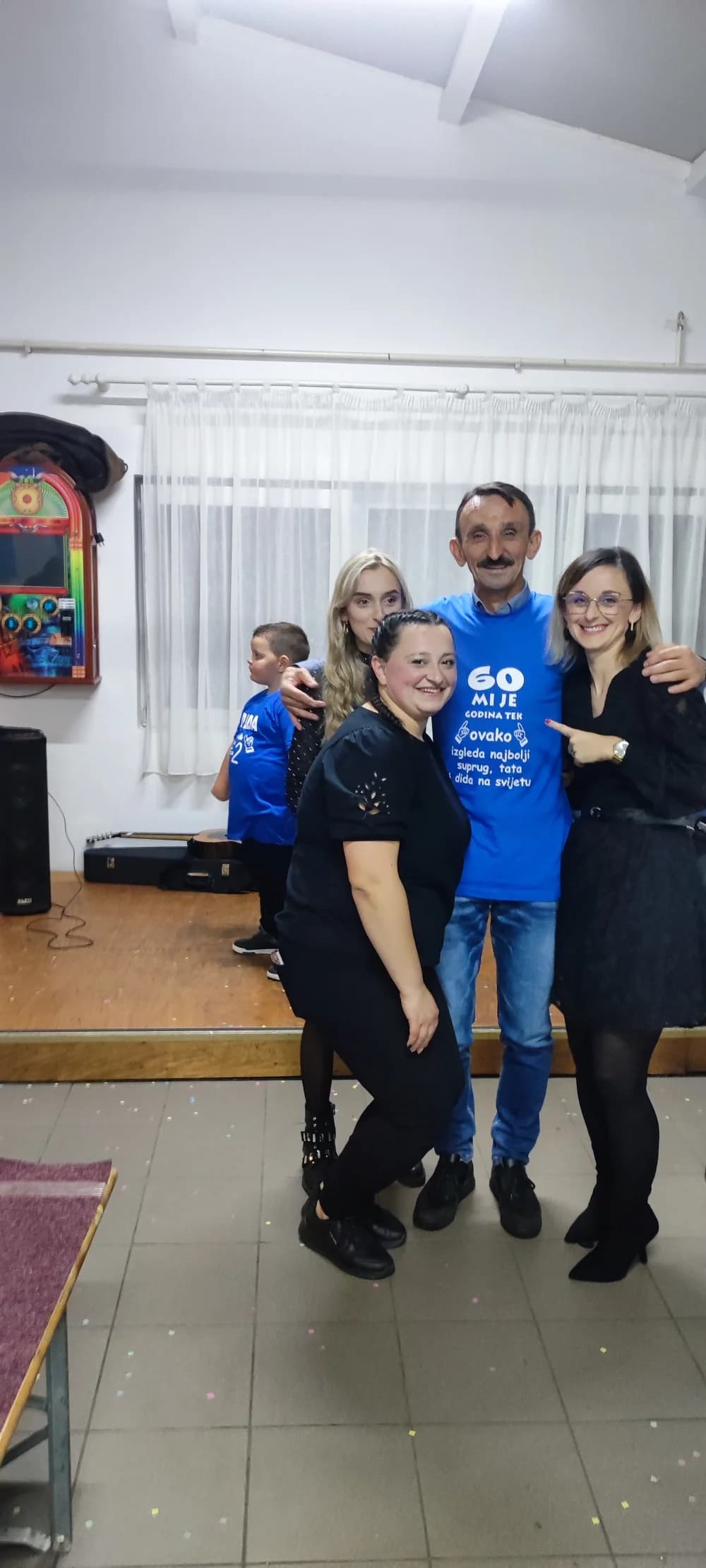 Mihaljevački svestrani sportaš Bajan sa rodbinom i prijateljima proslavio šezdeseti rođendan [FOTO]