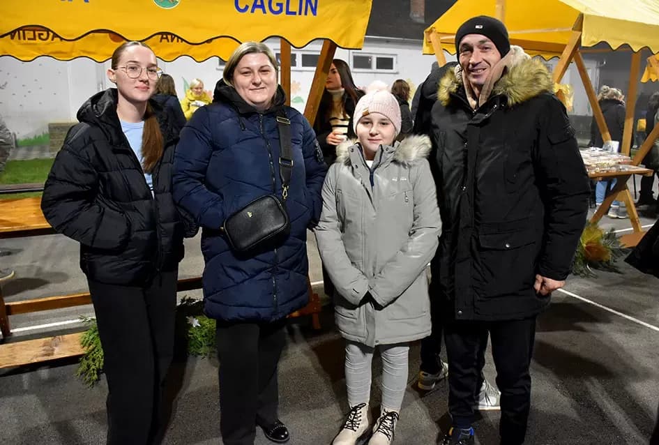 Drugi Advent u Čaglinu: Blagdanska čarolija okupila mještane unatoč prohladnom vremenu