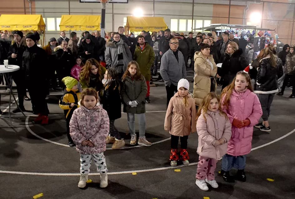 Drugi Advent u Čaglinu: Blagdanska čarolija okupila mještane unatoč prohladnom vremenu
