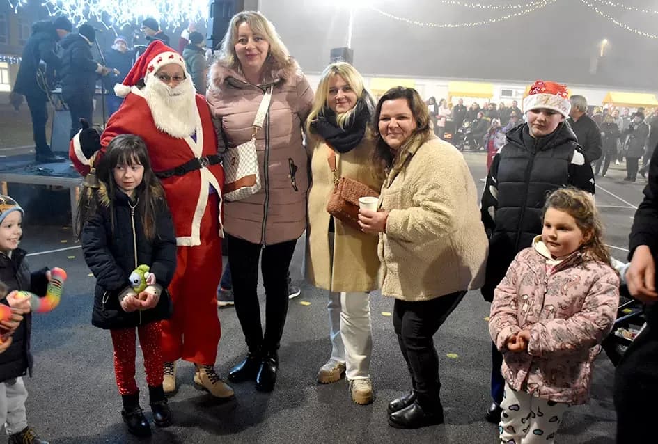 Drugi Advent u Čaglinu: Blagdanska čarolija okupila mještane unatoč prohladnom vremenu