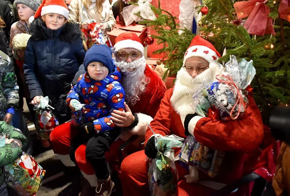 Drugi Advent u Čaglinu: Blagdanska čarolija okupila mještane unatoč prohladnom vremenu